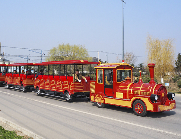 觀光小火車(chē)與觀光車(chē)，景區(qū)應(yīng)該如何選購(gòu)？